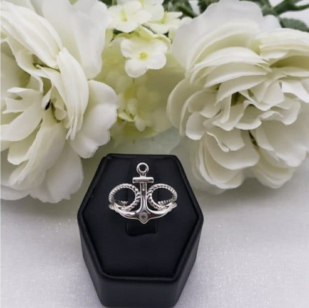 🥰 ROPED ANCHOR RING - Picture 2 of 4